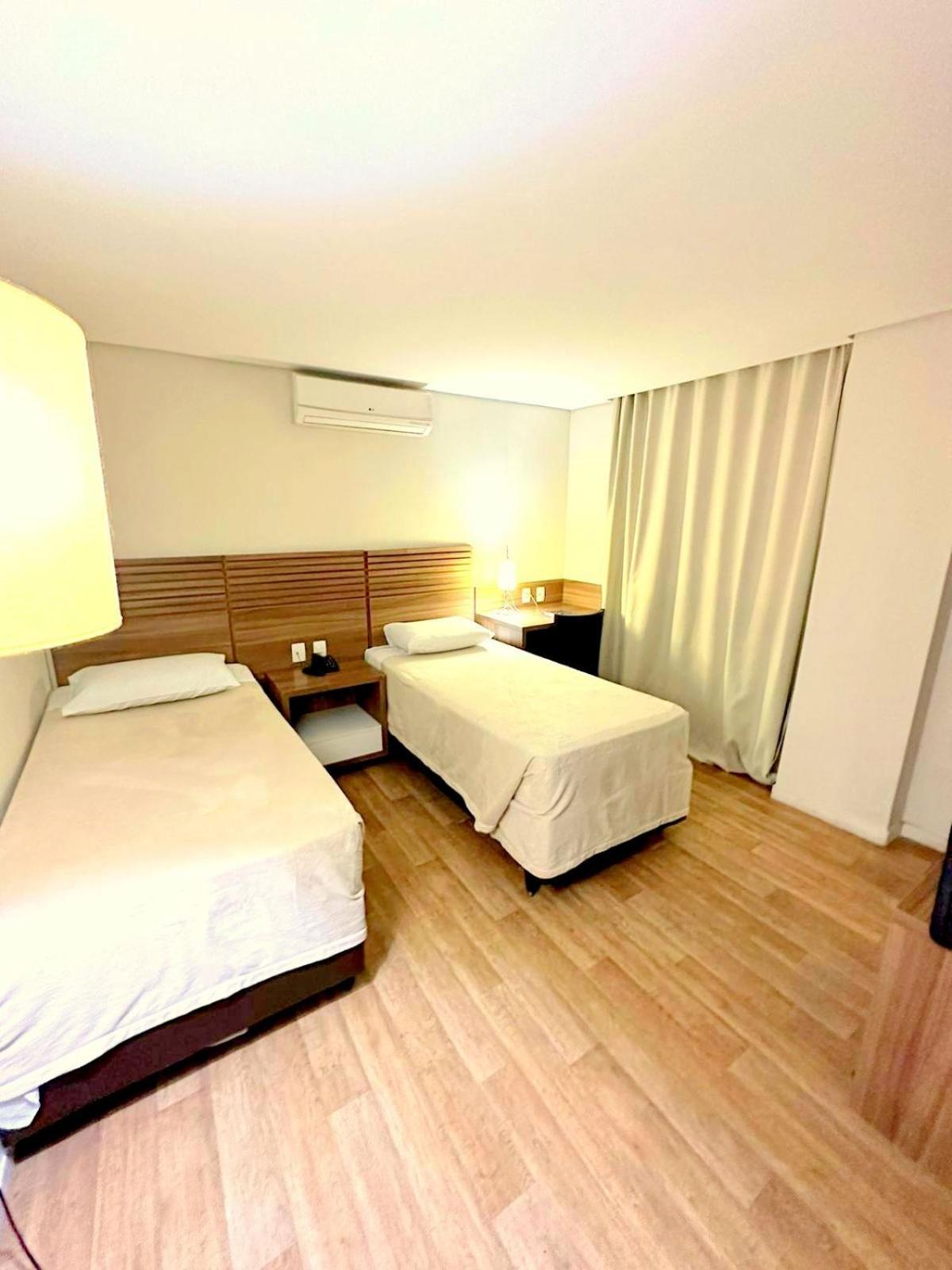 Umbu Hotel Porto Alegre - Centro Historico - Prox Aeroporto 15Min Room photo
