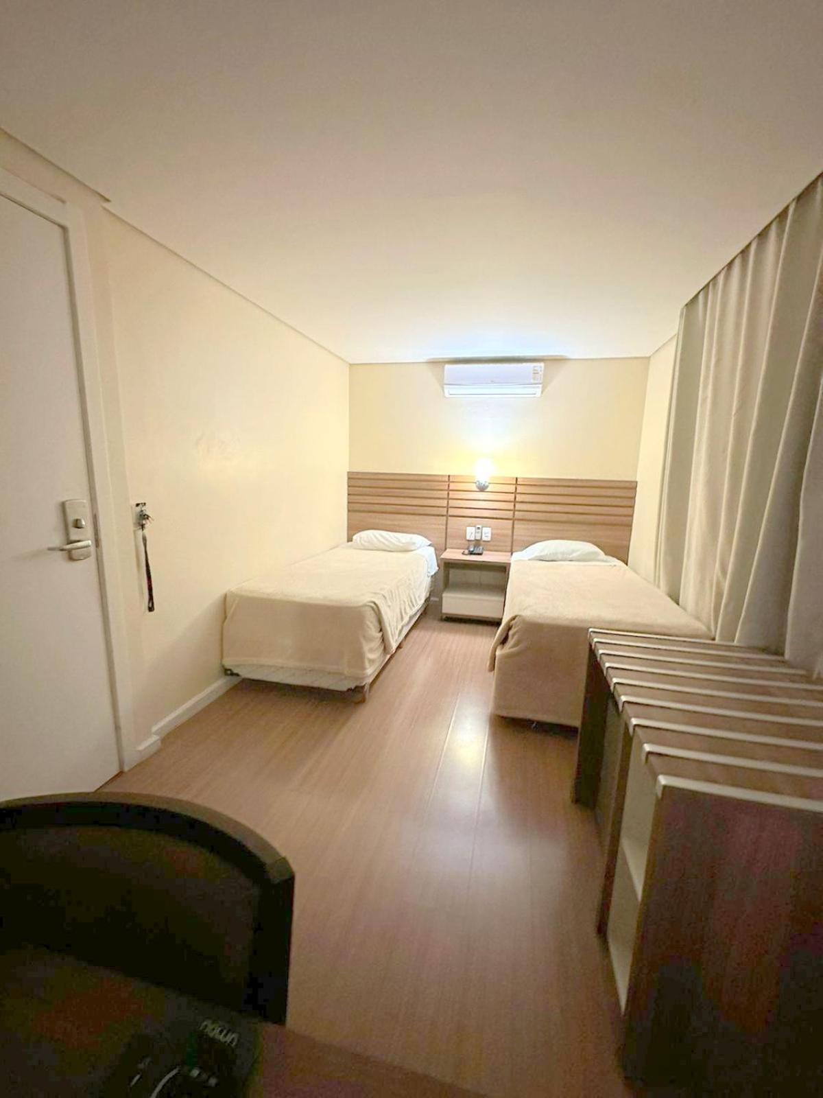 Umbu Hotel Porto Alegre - Centro Historico - Prox Aeroporto 15Min Room photo